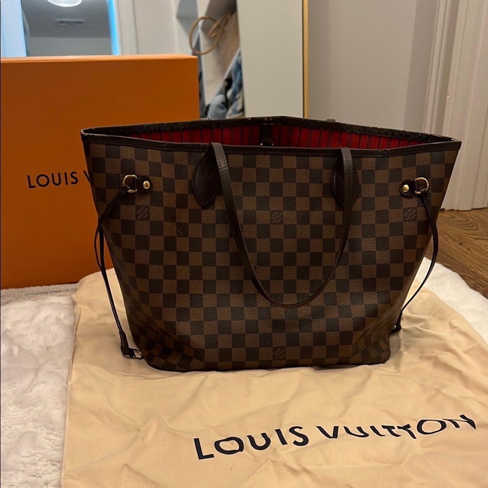 Louis Vuitton Brown Checkered Women's Bag